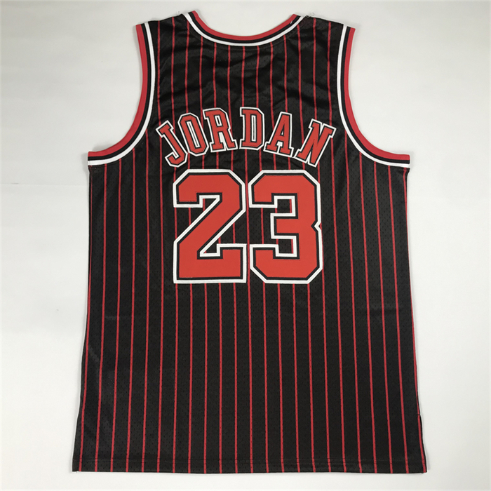 Camiseta Chicago Bulls Michael Jordan NO 23 Autentico 1996-97 Negro